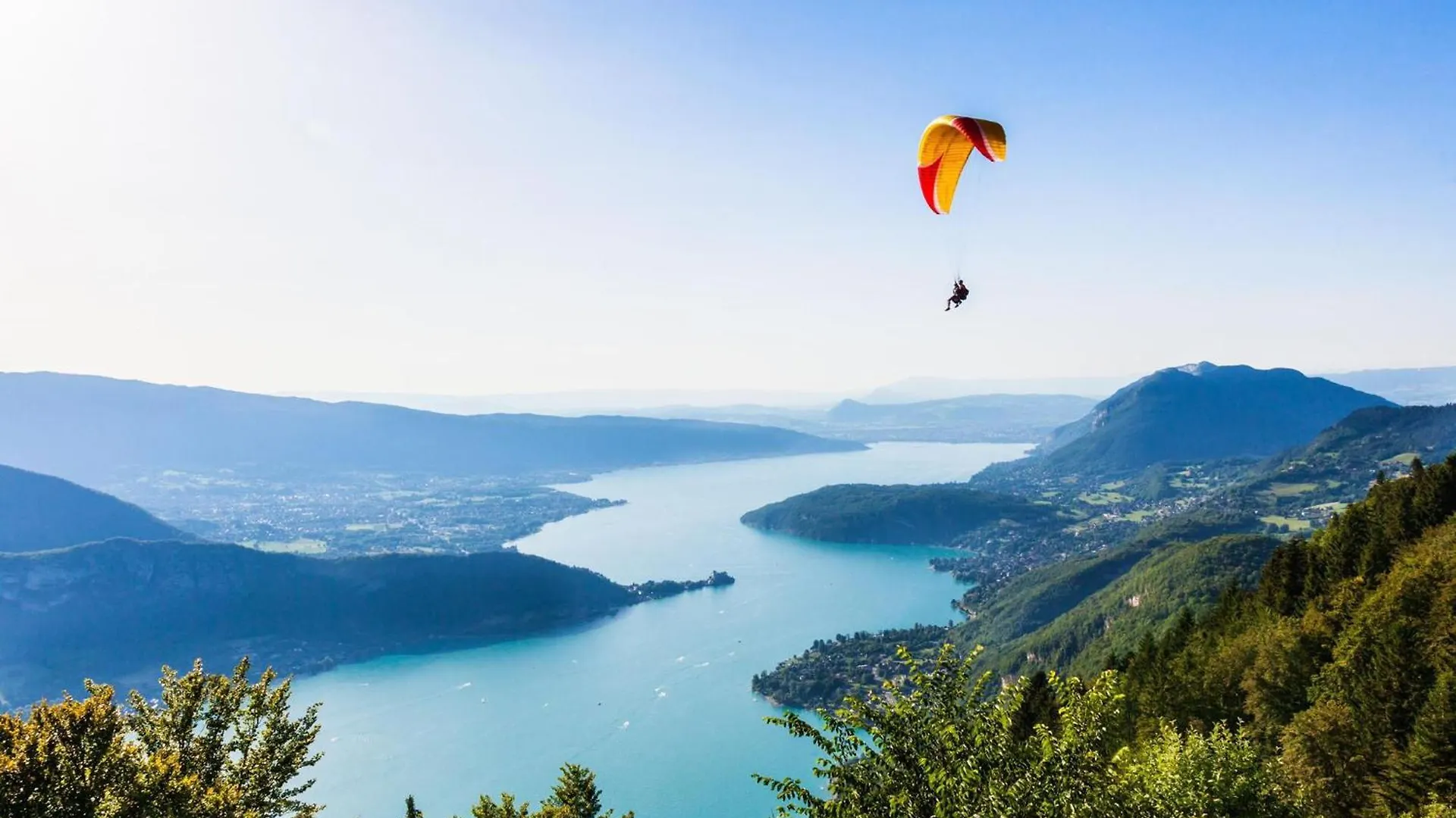 Woody 100M Du Lac Balcon Annecy Apartment